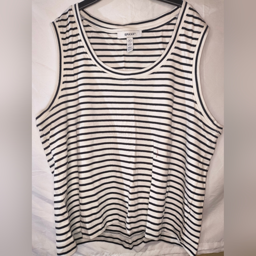 SPANX Black & White Striped Scoop Neck Tank - Picture 3 of 5